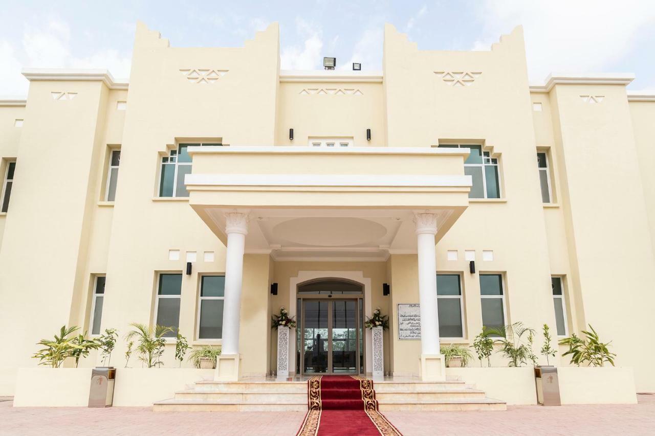 Hotel Atana Al Ashkara 3*